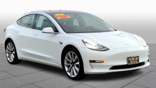 2018 Tesla Model 3 5YJ3E1EB9JF134104