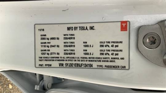 2018 Tesla Model 3 5YJ3E1EB9JF134104