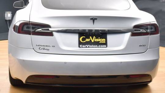 2016 Tesla Model S 5YJSA1E2XGF141840