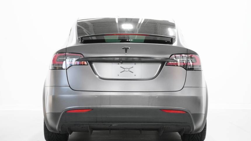2018 Tesla Model X 5YJXCAE25JF135905