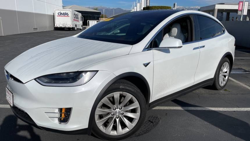 2019 Tesla Model X 5YJXCAE20KF186374