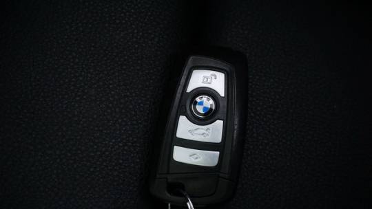 2017 BMW 3 Series WBA8E1C56HK480074