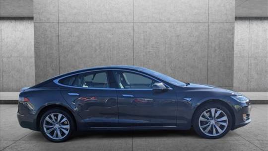 2015 Tesla Model S 5YJSA1E28FF112500