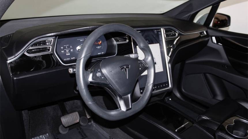 2016 Tesla Model X 5YJXCBE24GF020453