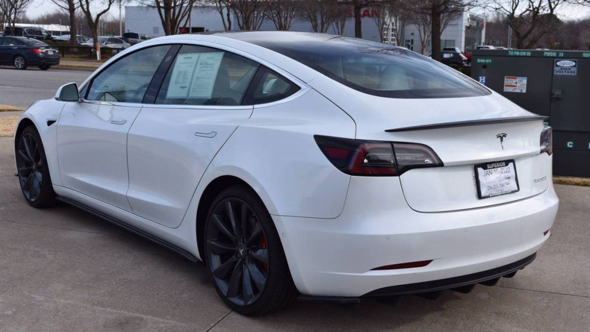 2019 Tesla Model 3 5YJ3E1EB9KF487573