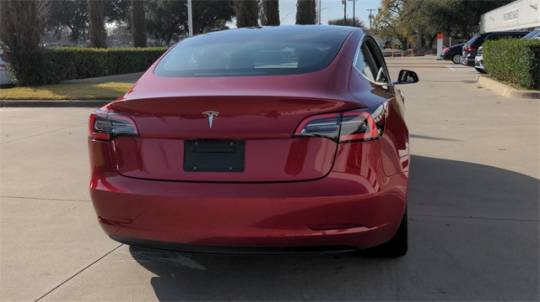 2019 Tesla Model 3 5YJ3E1EA8KF299666