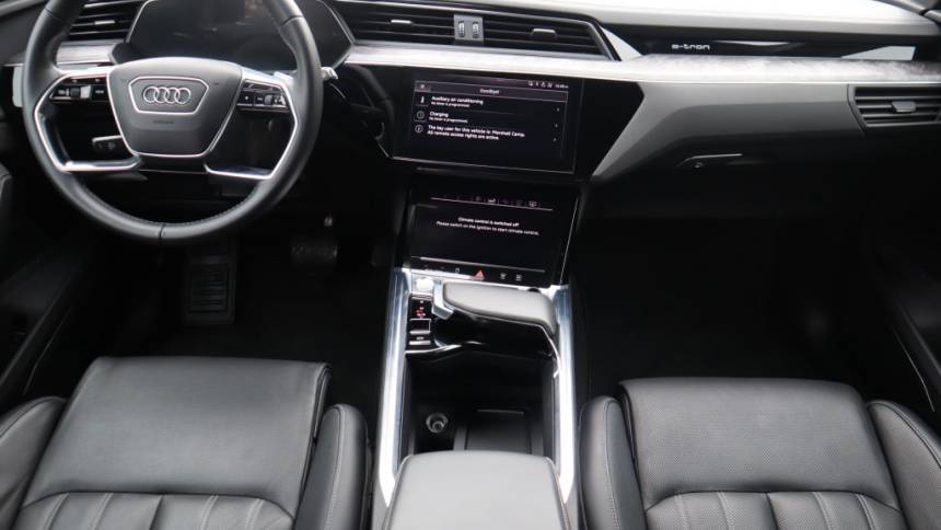 2019 Audi e-tron WA1VAAGE0KB007865