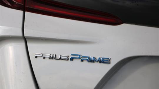 2018 Toyota Prius Prime JTDKARFP3J3090324