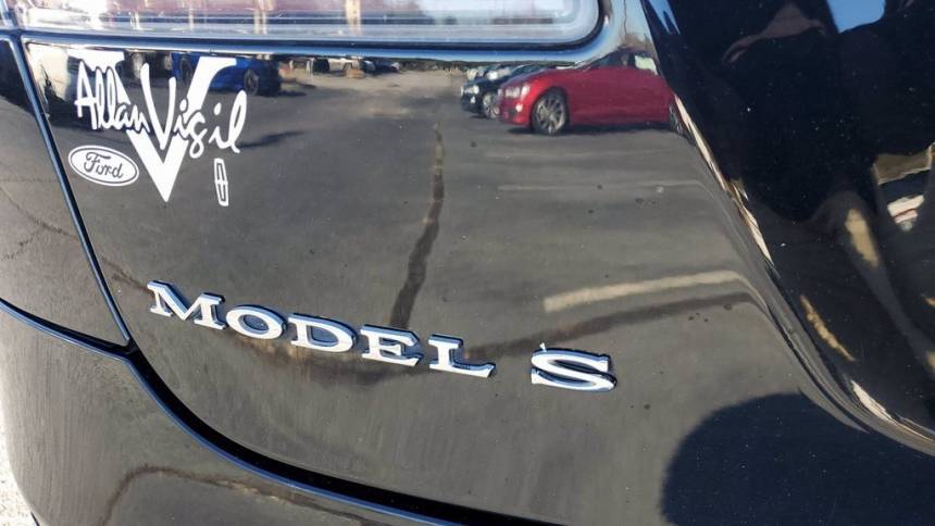 2015 Tesla Model S 5YJSA1H22FFP79929