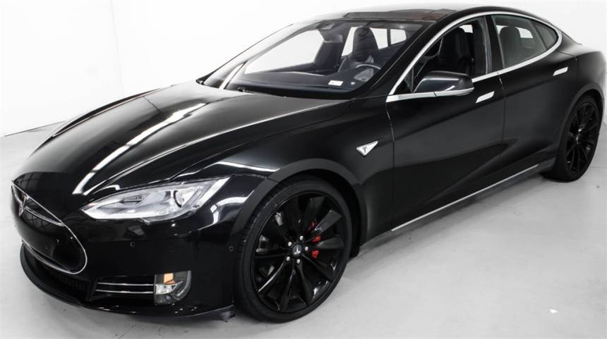 2016 Tesla Model S 5YJSA1E40GF127592