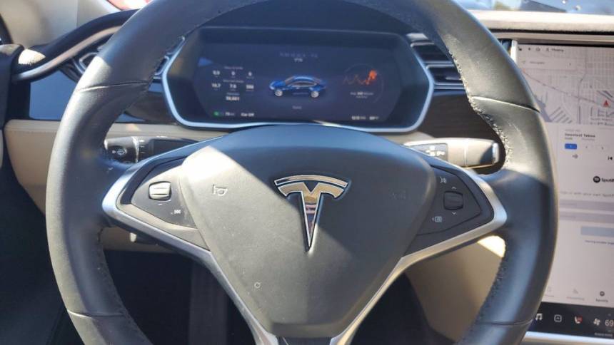 2016 Tesla Model S 5YJSA1E11GF169856