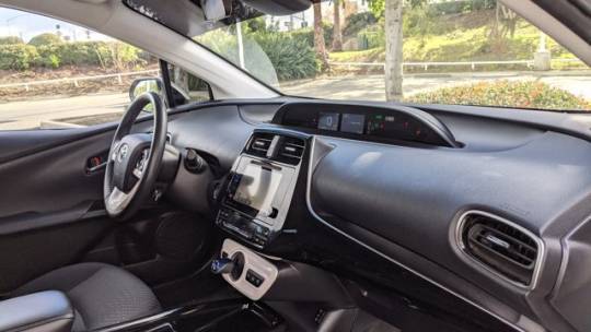 2017 Toyota Prius Prime JTDKARFP9H3039825