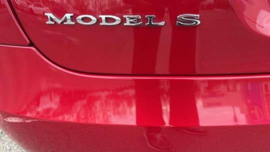 2018 Tesla Model S 5YJSA1E2XJF295777