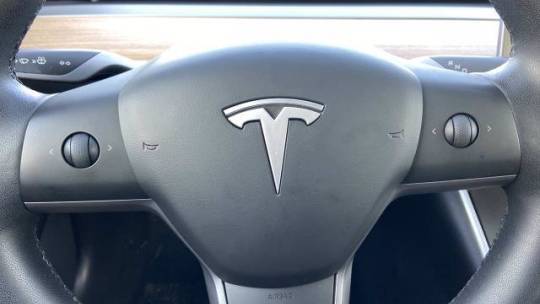 2020 Tesla Model 3 5YJ3E1EB2LF600443
