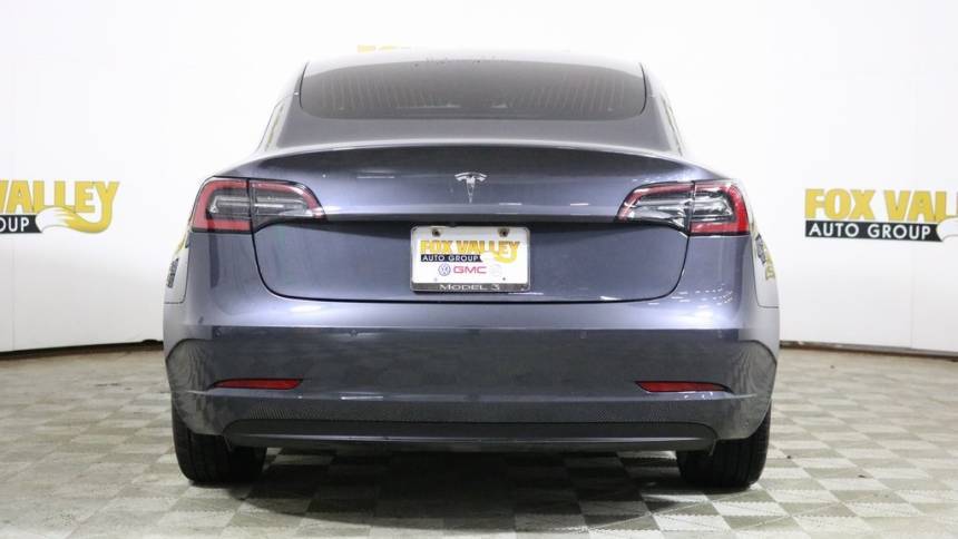 2018 Tesla Model 3 5YJ3E1EB7JF087364