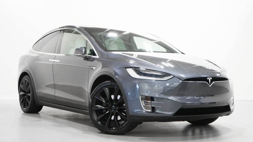 2017 Tesla Model X 5YJXCAE22HF072840