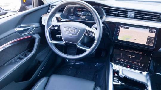 2019 Audi e-tron WA1VAAGE0KB025041