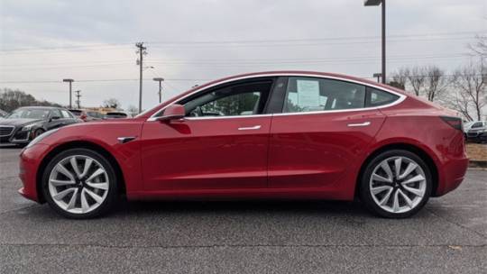 2018 Tesla Model 3 5YJ3E1EB5JF121639