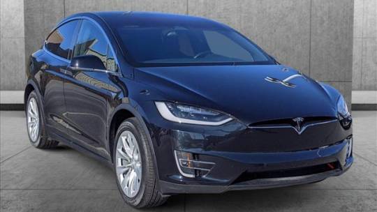 2018 Tesla Model X 5YJXCDE23JF088360