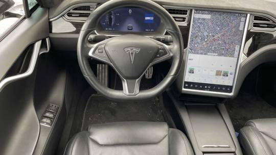 2016 Tesla Model S 5YJSA1E48GF162400