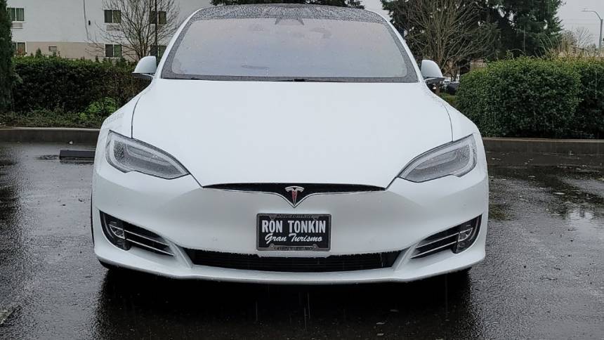 2019 Tesla Model S 5YJSA1E40KF341345