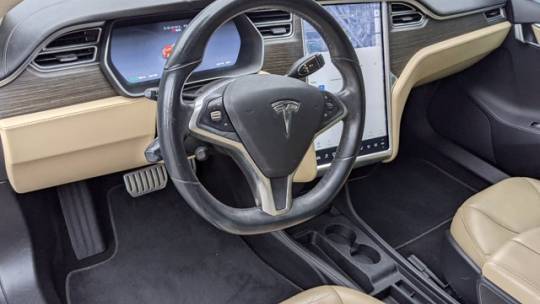 2014 Tesla Model S 5YJSA1H10EFP49009