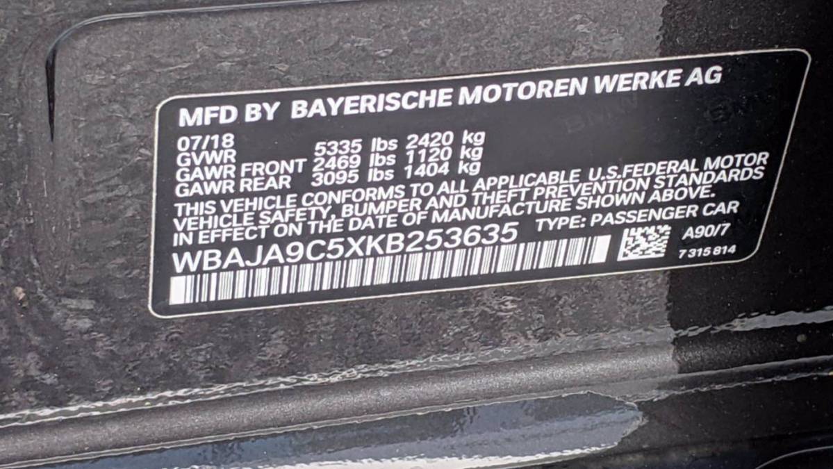 2019 BMW 5 Series WBAJA9C5XKB253635