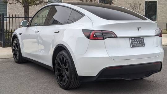 2021 Tesla Model Y 5YJYGDEE0MF078490