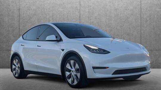 2021 Tesla Model Y 5YJYGDEE2MF074876