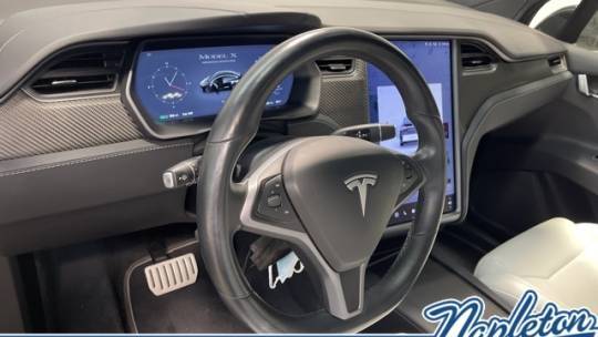 2019 Tesla Model X 5YJXCBE40KF185782
