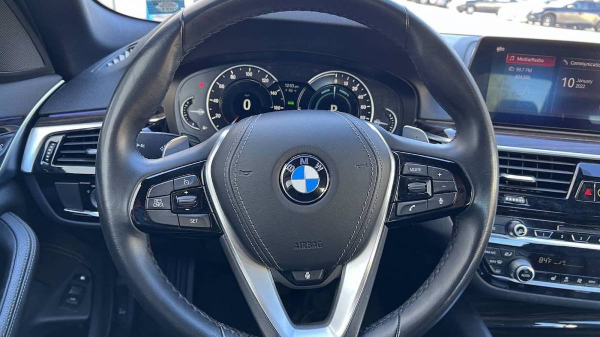 2019 BMW 5 Series WBAJB1C55KB375608