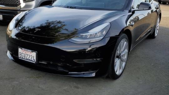 2018 Tesla Model 3 5YJ3E1EA8JF061217