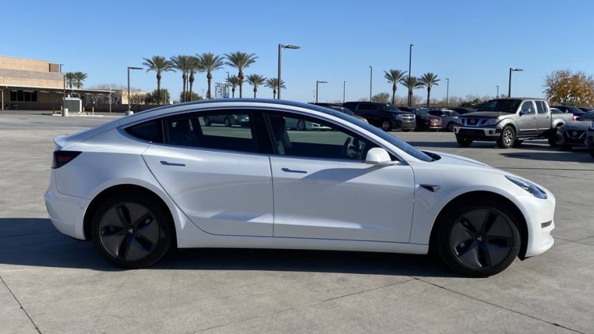 2019 Tesla Model 3 5YJ3E1EA8KF317454