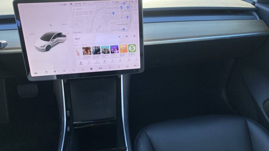 2019 Tesla Model 3 5YJ3E1EA8KF317454