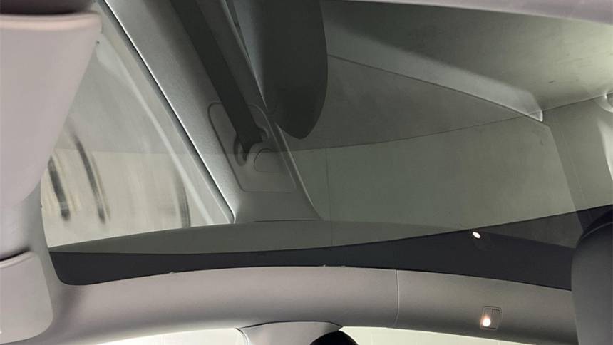 2021 Tesla Model Y 5YJYGDEE6MF281545