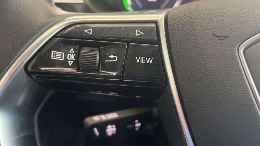 2019 Audi e-tron WA1VAAGE0KB014220