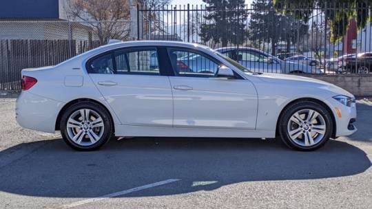 2017 BMW 3 Series WBA8E1C37HA158810
