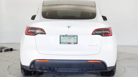 2020 Tesla Model Y 5YJYGDEE2LF053380