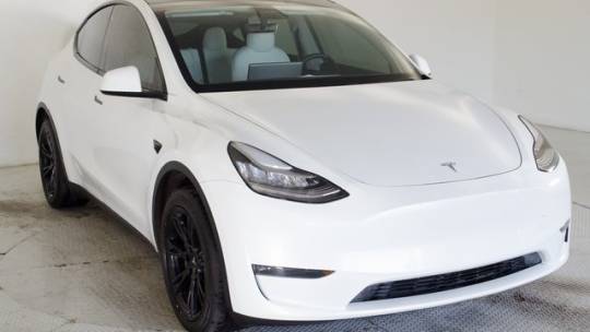2020 Tesla Model Y 5YJYGDEE2LF053380