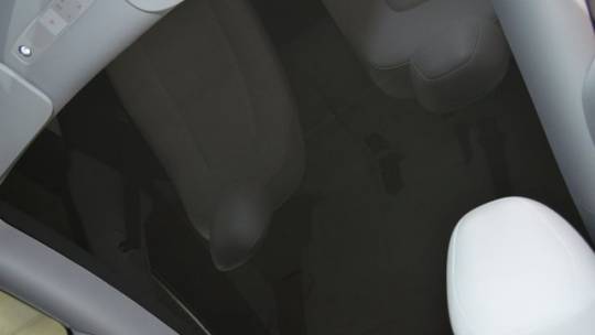 2020 Tesla Model Y 5YJYGDEE2LF053380