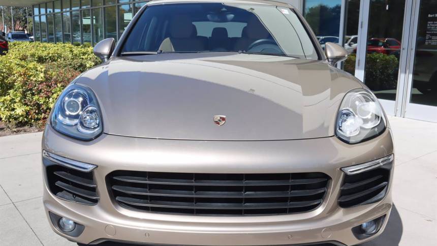 2018 Porsche Cayenne WP1AE2A21JLA72051