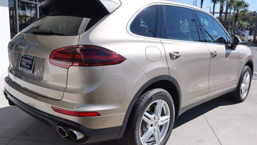 2018 Porsche Cayenne WP1AE2A21JLA72051