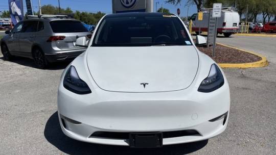 2021 Tesla Model Y 5YJYGDEE5MF198821