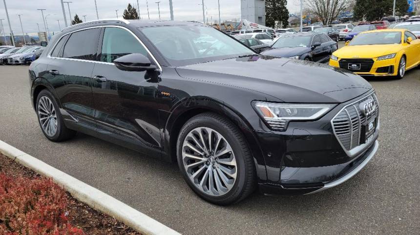 2019 Audi e-tron WA1VABGE4KB011388