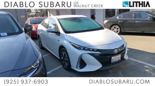 2018 Toyota Prius Prime JTDKARFP8J3100877