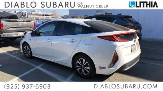 2018 Toyota Prius Prime JTDKARFP8J3100877