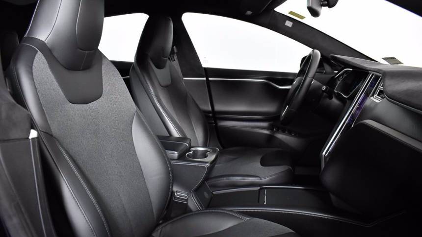 2016 Tesla Model S 5YJSA1E45GF142296