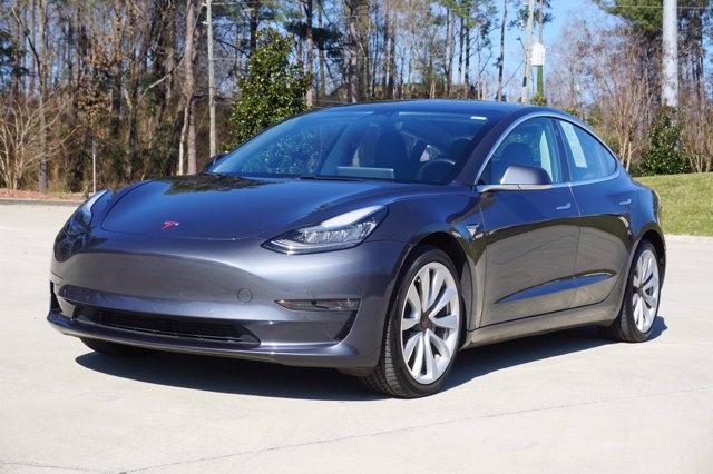 2018 Tesla Model 3 5YJ3E1EB9JF116475