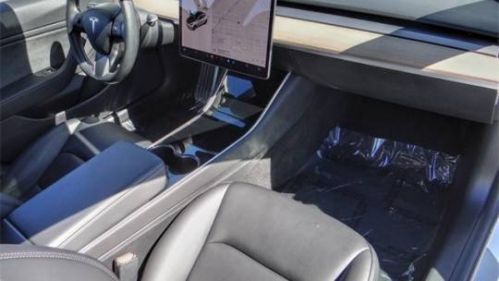 2019 Tesla Model 3 5YJ3E1EB7KF191502