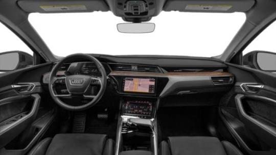 2021 Audi e-tron WA1VAAGE6MB027041